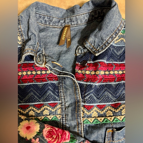 NWT-STETSON Embroidered Denim Shirt Dress | Size: M | Color: Blue - Picture 12 of 15